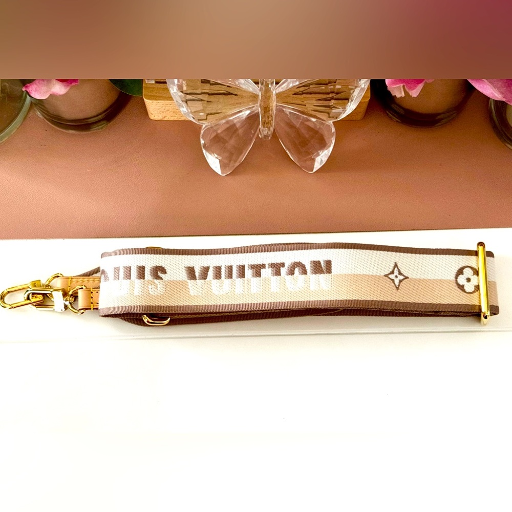 Louis Vuitton Speedy 20 Bandouliere Adjustable Strap - Picture 4 of 5